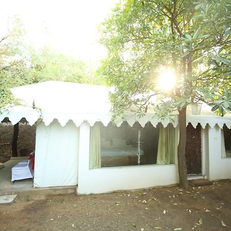 Lohagarh Fort Resort Kukas Εξωτερικό φωτογραφία