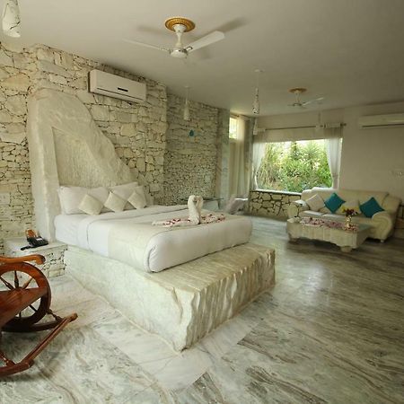 Lohagarh Fort Resort Kukas Εξωτερικό φωτογραφία