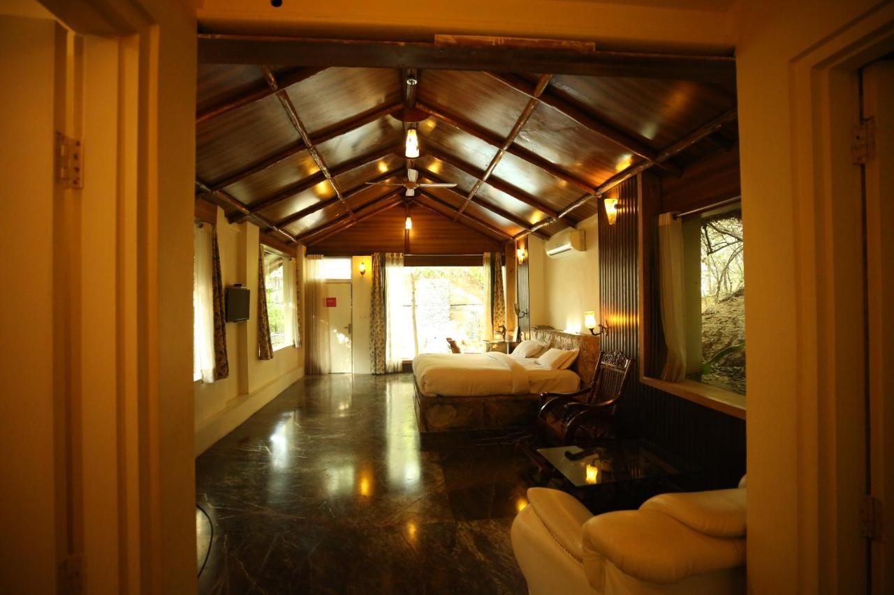 Lohagarh Fort Resort Kukas Εξωτερικό φωτογραφία